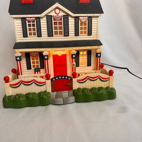 Patriotic Lighted House DecorationAmericana Red White Blue Independence Day - Picture 11 of 14